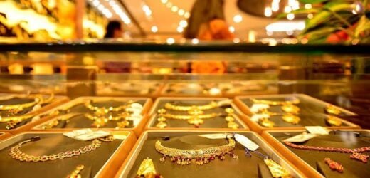 Jewelers Sell $1 Gold Online as Indians eager to Internet Buys