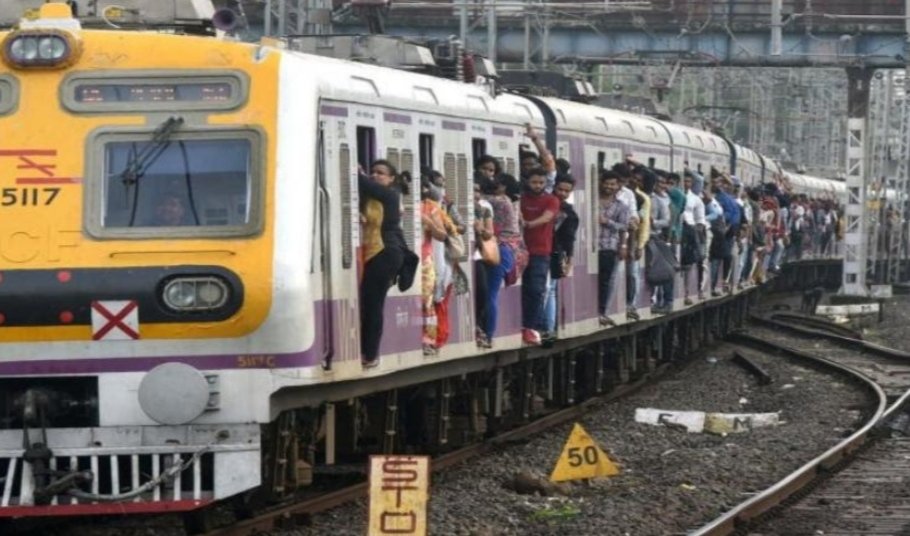 MUMBAI: “Yatri” App launched by Central railways; commuters to get live information on local trains