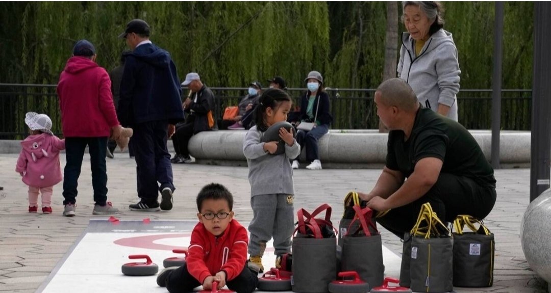 China: Law drafted to punish parents for children’s bad behaviour