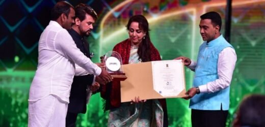 IFFI 2021: Hema Malini receives Indian Film Personality of the Year award