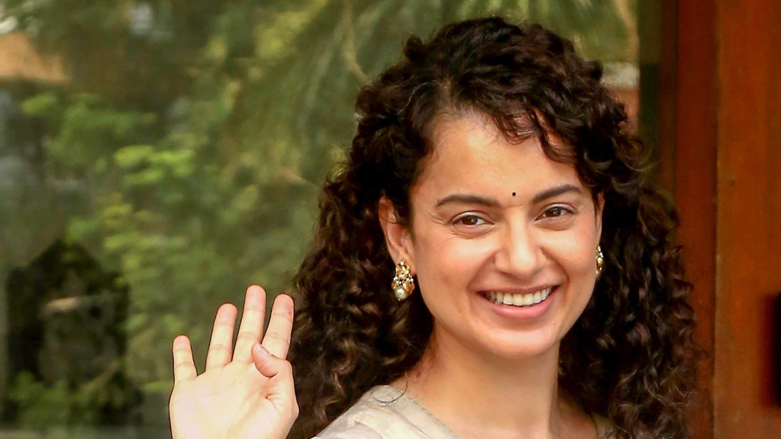 FIR lodged against Kangana Ranaut for allegedly hurting sentiments of Sikh Community