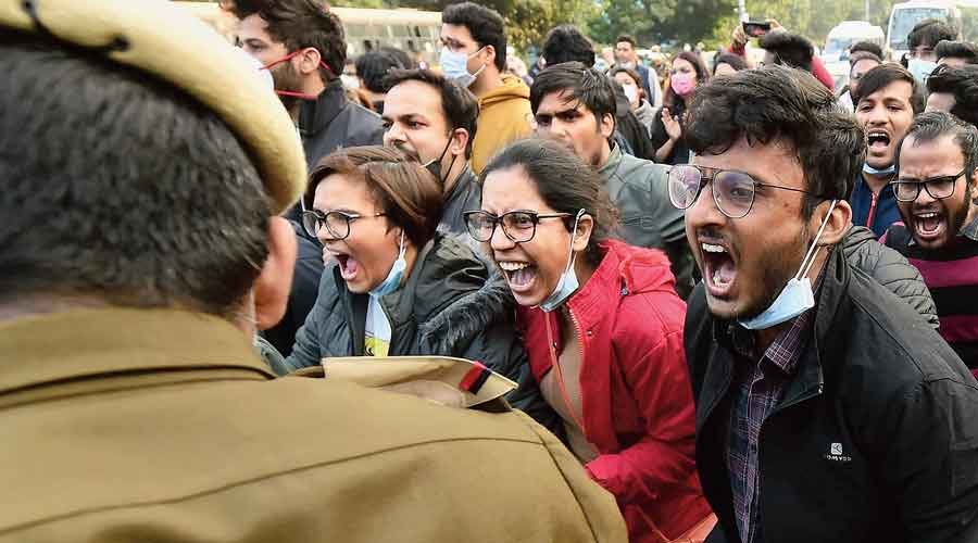 Resident doctors across India threaten shutdown of services after police ‘crackdown’ in Delhi