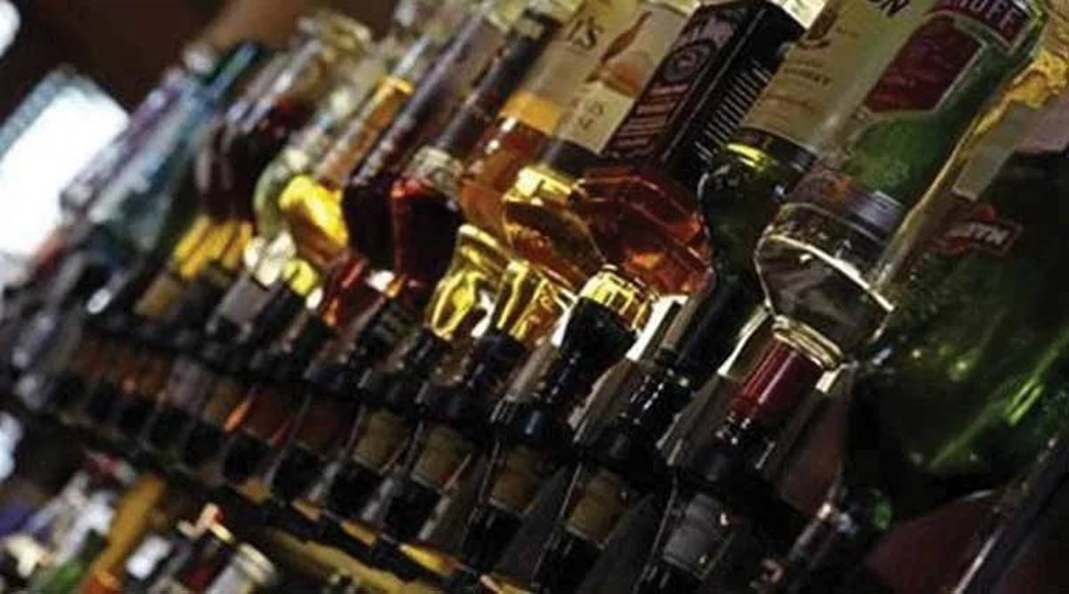 Maharashtra: Excise Dept. increases fee up to 15% for bars and 70% for wine shops