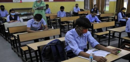 Maharashtra: Government proposes to re-open school campuses from Monday