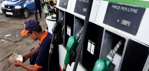 Mumbai: Petrol crosses Rs.115 mark, diesel stands at Rs.99.25