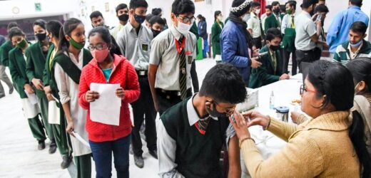 Mumbai: Covid-19 cases double after seeing a decline on the weekend
