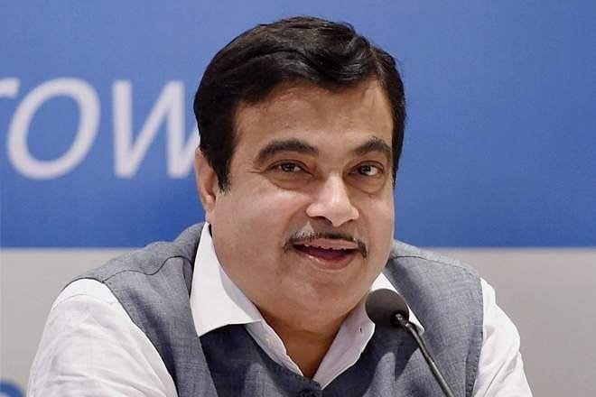 Law To Reward Person Sending Photo Of Wrongly Parked Vehicle In The Offing: Nitin Gadkari