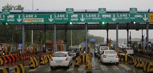 Ganesh Utsav: Maha CM announces toll waiver for 14 days on Mumbai highways and PWD roads