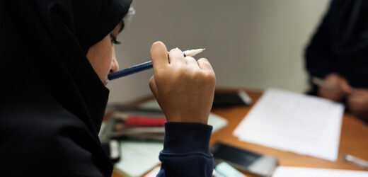 “Hijab Uniform Row: Kerala HC Grants Relief to School”